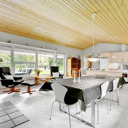 Awesome In With Kitchen Ansager