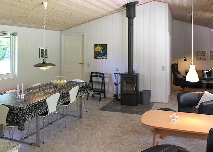 Three-bedroom In Ansager